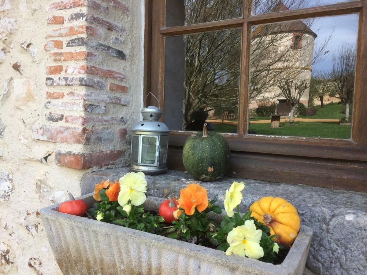 La Ferme Au Colombier Bed & Breakfast Neron Exterior photo